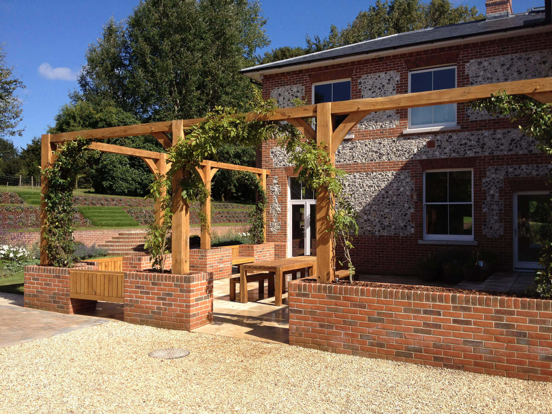 Timber structures and Oak joinery